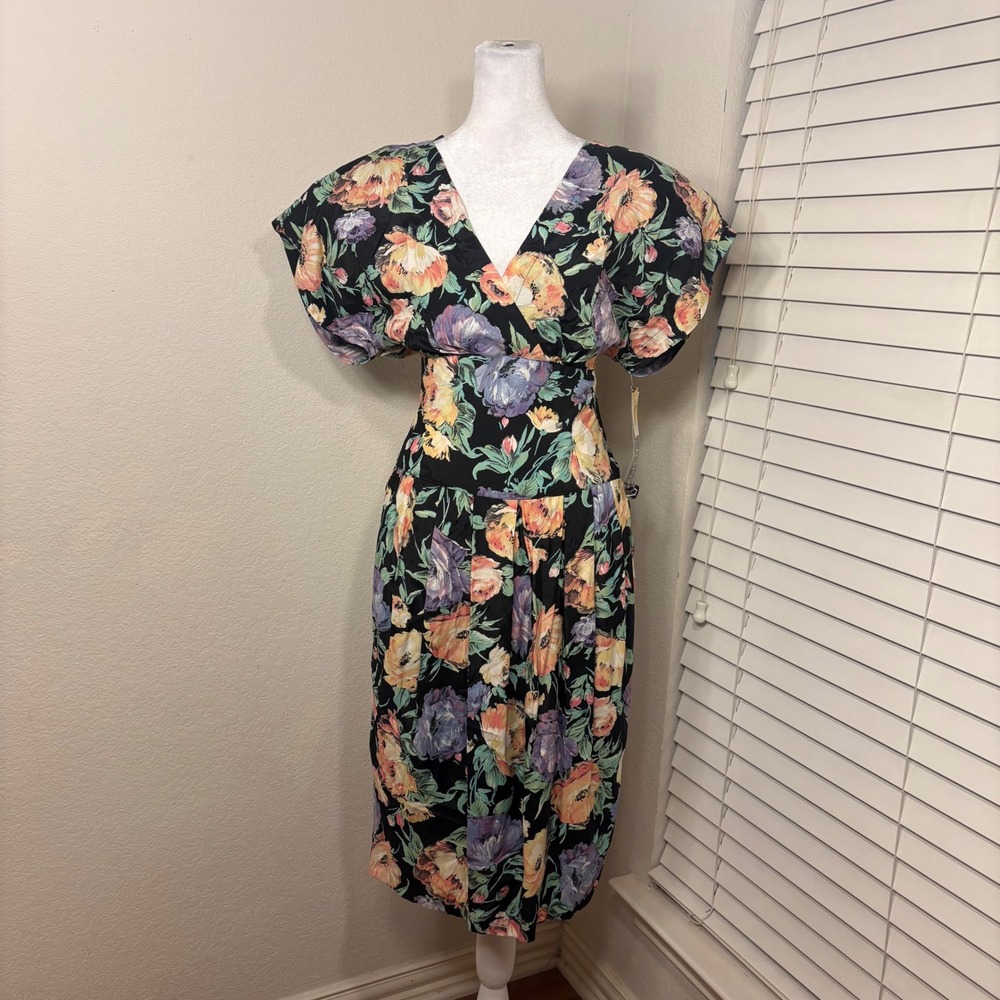 NWT Vintage 80s black floral v neck drop waist shoulder pad pencil dress size 6